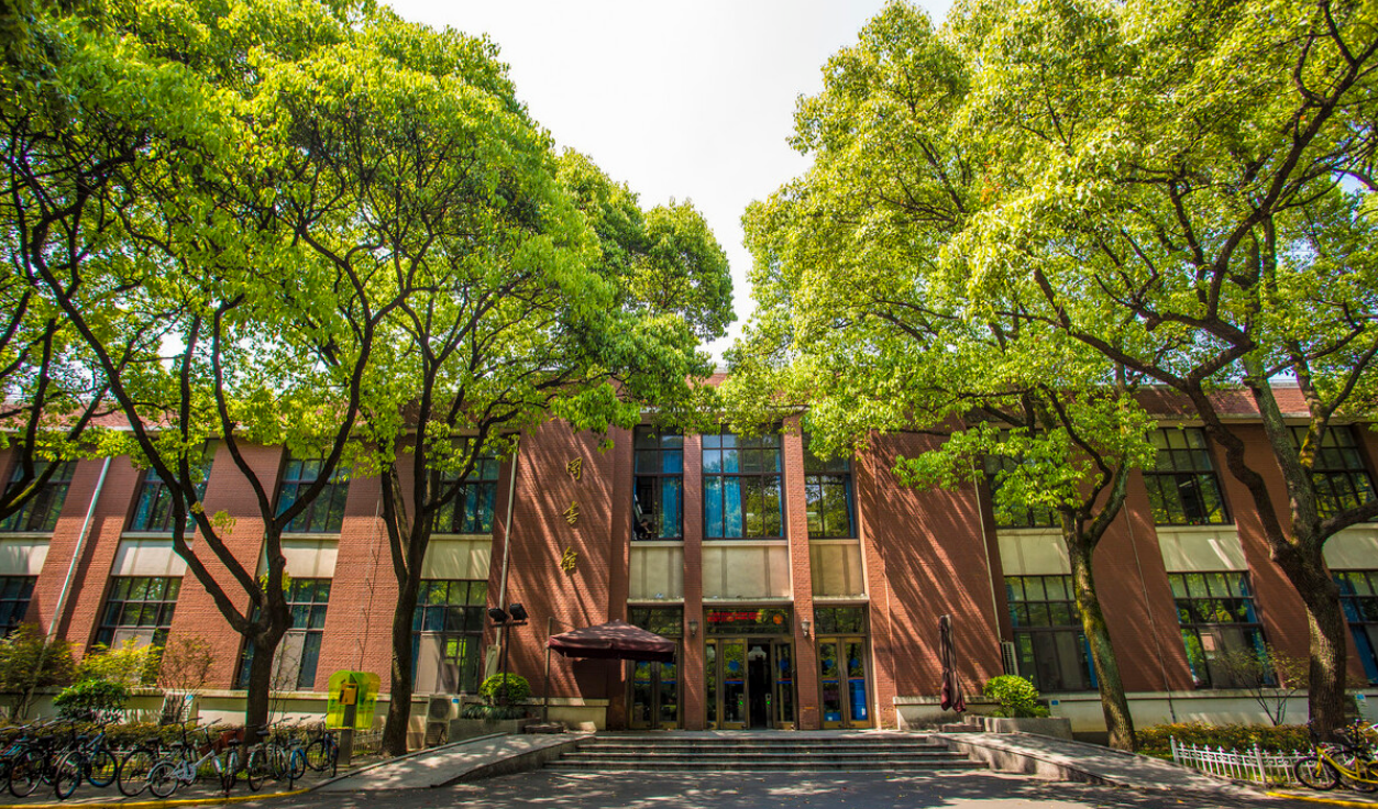 图片[2]-华为招聘大学生都是什么专业？华为招的学生都是哪些学校？-高考100-上淘有品虚拟资源下载